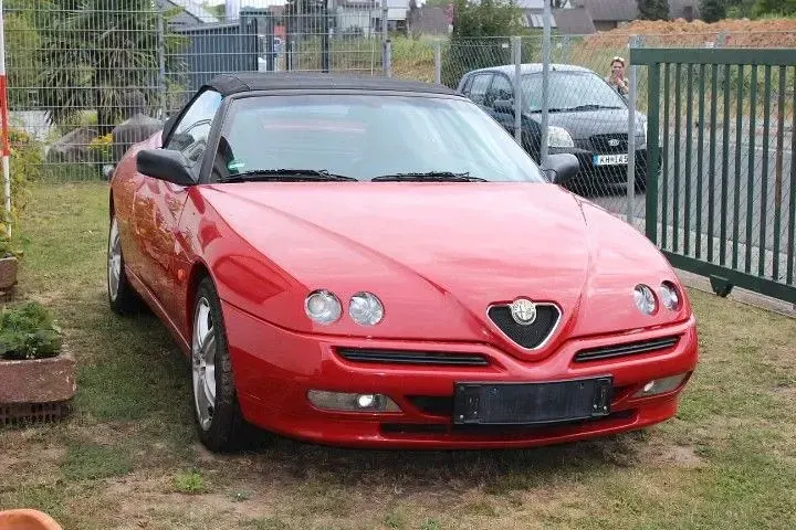 Gebraucht Alfa Romeo Spider 155 PS (114 kW) 1999 Rot Cabrio