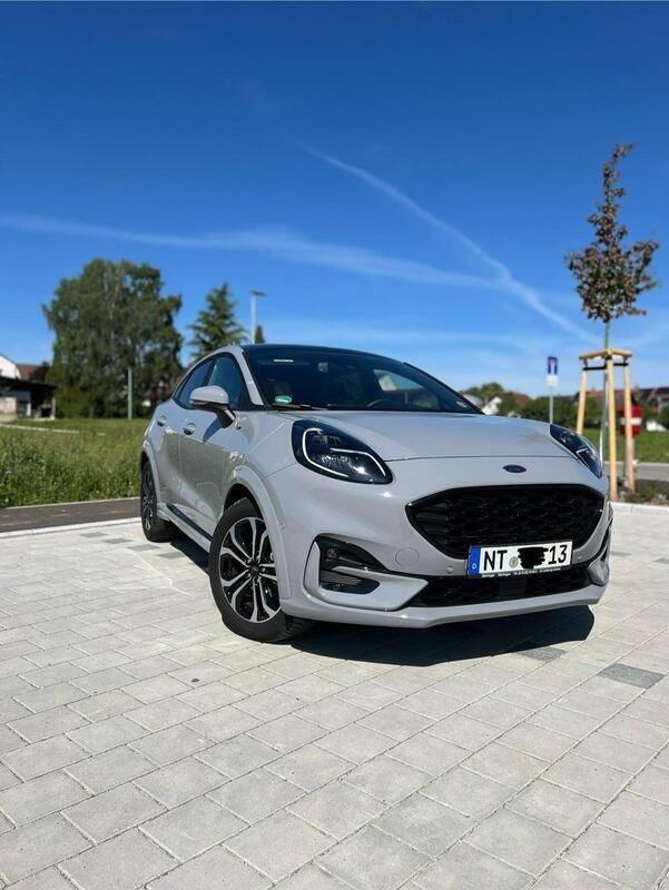 Grau Gebraucht 2023 Ford Puma ST-Line X SUV | 27.499 € (Etwas zu teuer) - Bild 1/4