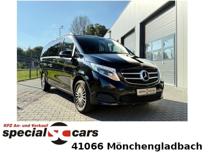 Schwarz metallic Gebraucht 2018 Mercedes V250 Avantgarde Van / Kleinbus | 34.900 € (Etwas zu teuer) - Bild 1/4
