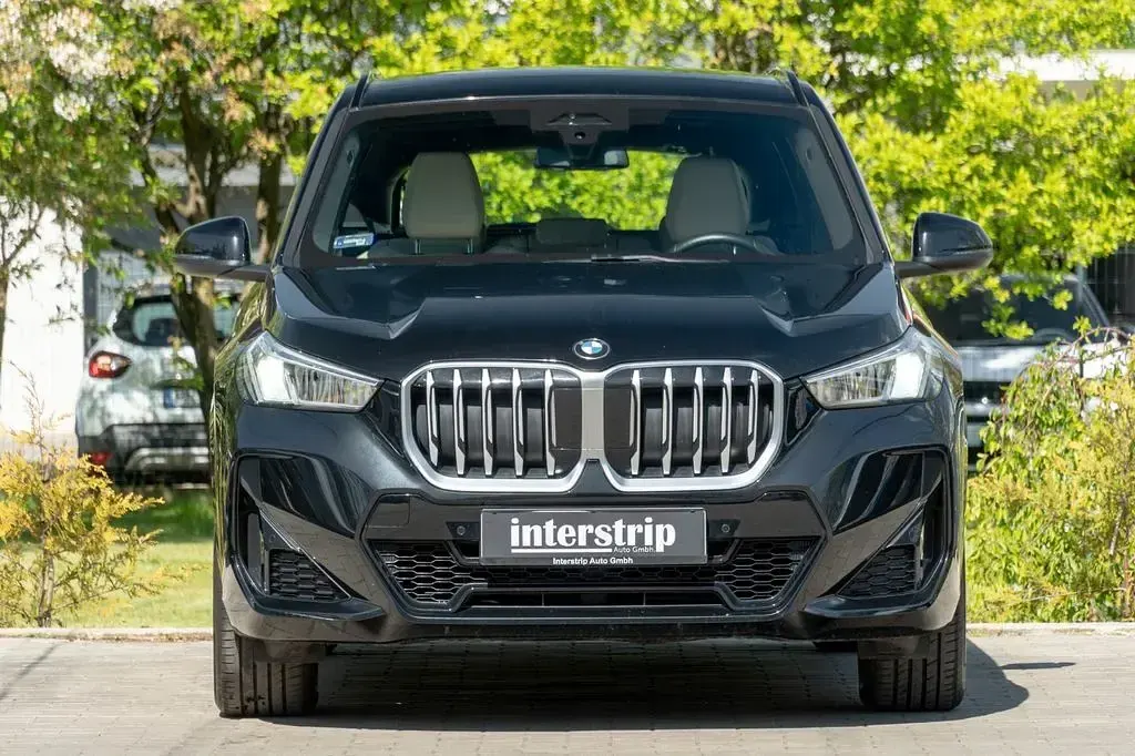 Gebraucht BMW X1 M Sport 163 PS (119 kW) 2025 Schwarz SUV