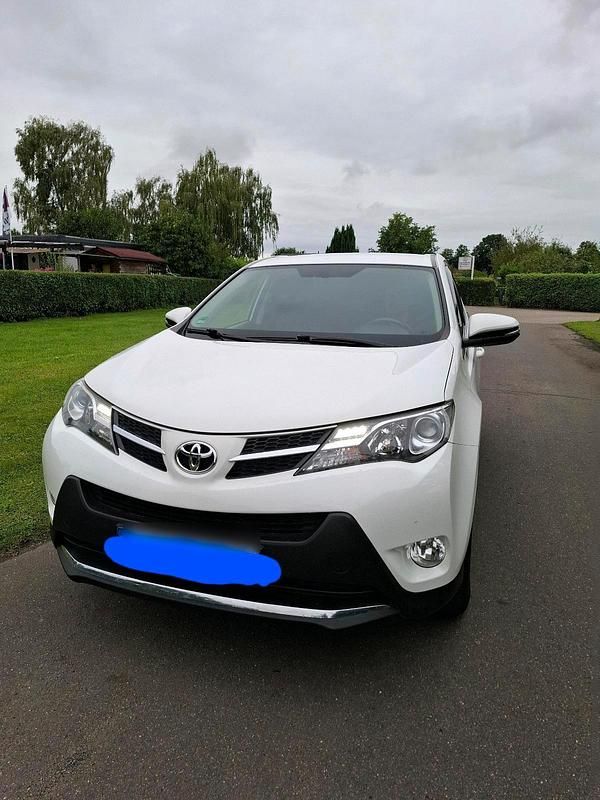 Gebraucht Toyota RAV4 124 PS (91 kW) 2013 Weiß SUV