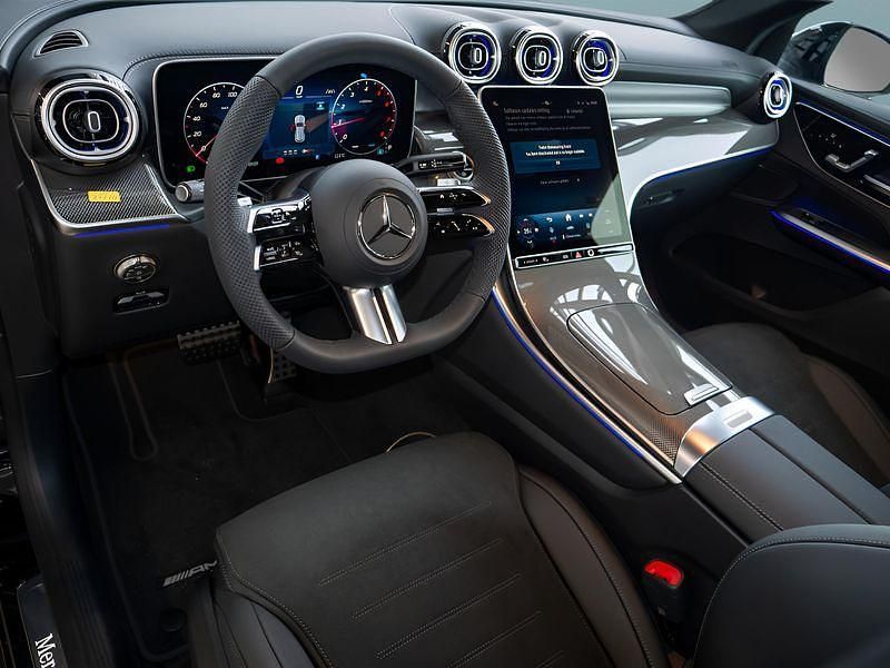 Gebraucht Mercedes GLC200 227 PS (166 kW) 2026 Schwarz SUV