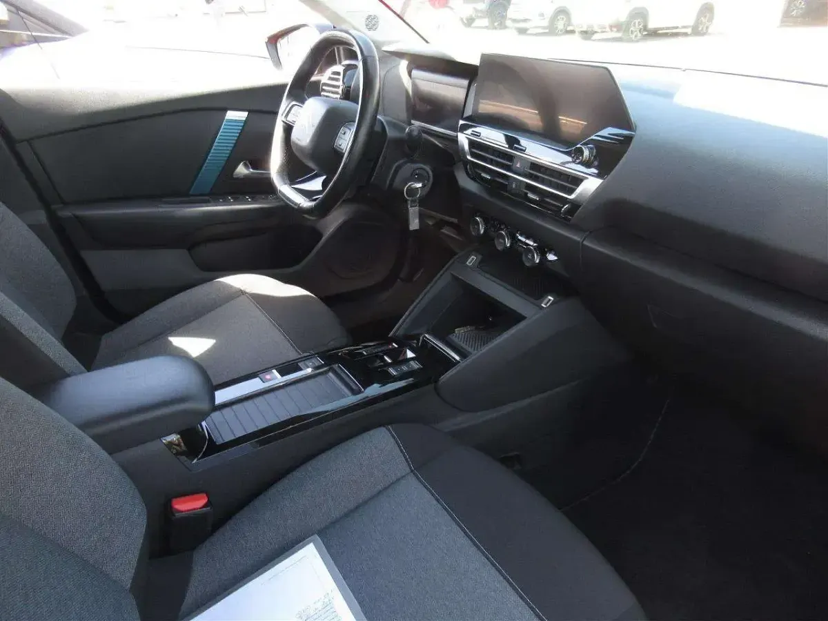 Gebraucht Citroën e-C4 100 kW (136 PS) 2022 Karamellbraun Limousine