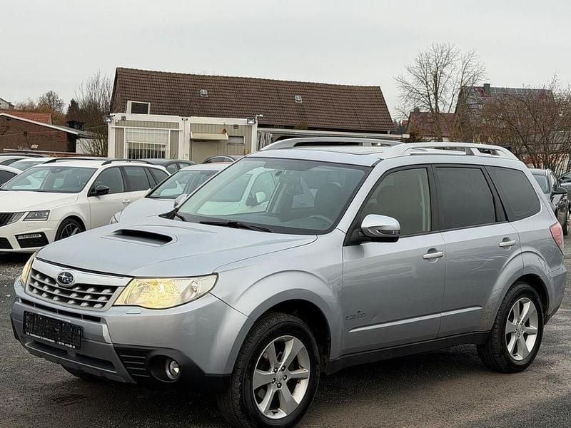 Gebraucht Subaru Forester 147 PS (108 kW) 2012 Silber SUV