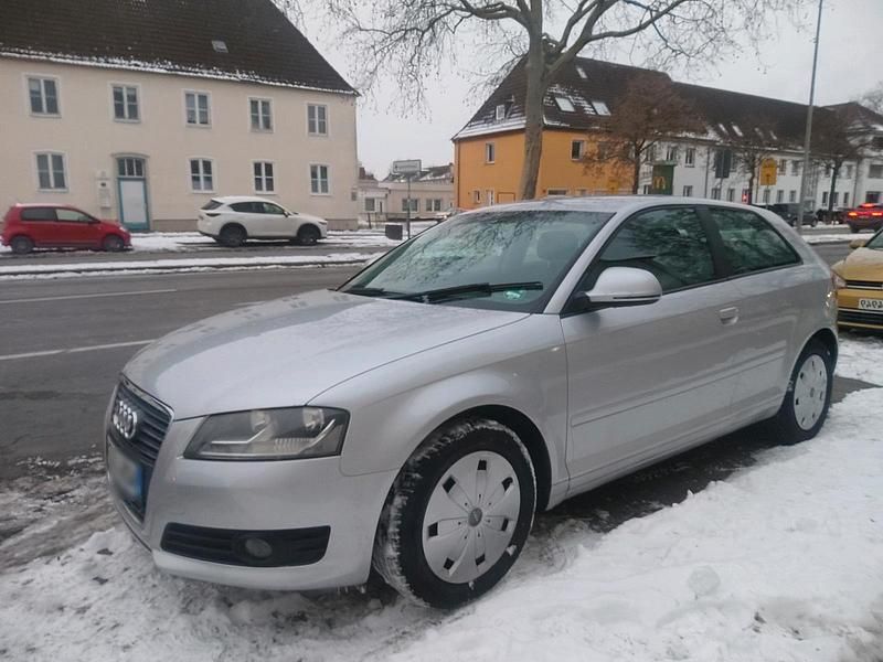 Gebraucht Audi A3 125 PS (91 kW) 2008 Silber Kleinwagen