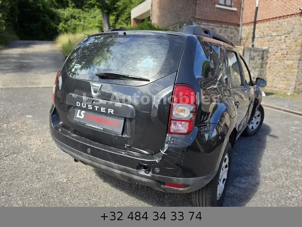 Gebraucht Dacia Duster 105 PS (77 kW) 2014 Schwarz SUV