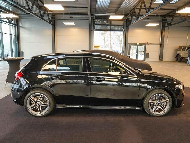 Gebraucht Mercedes A250 AMG line 218 PS (160 kW) 2022 Schwarz Limousine