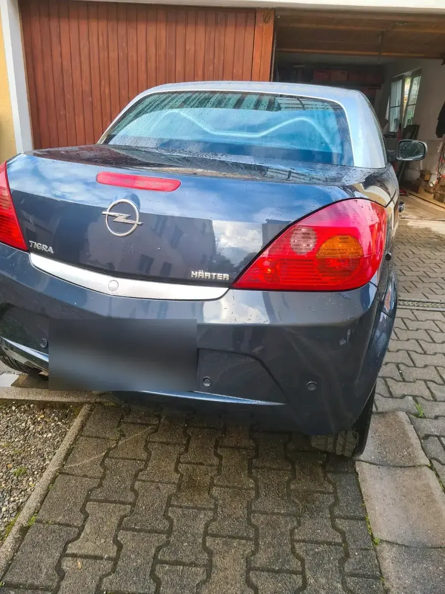 Gebraucht Opel Tigra 90 PS (66 kW) 2008 Blau Cabrio