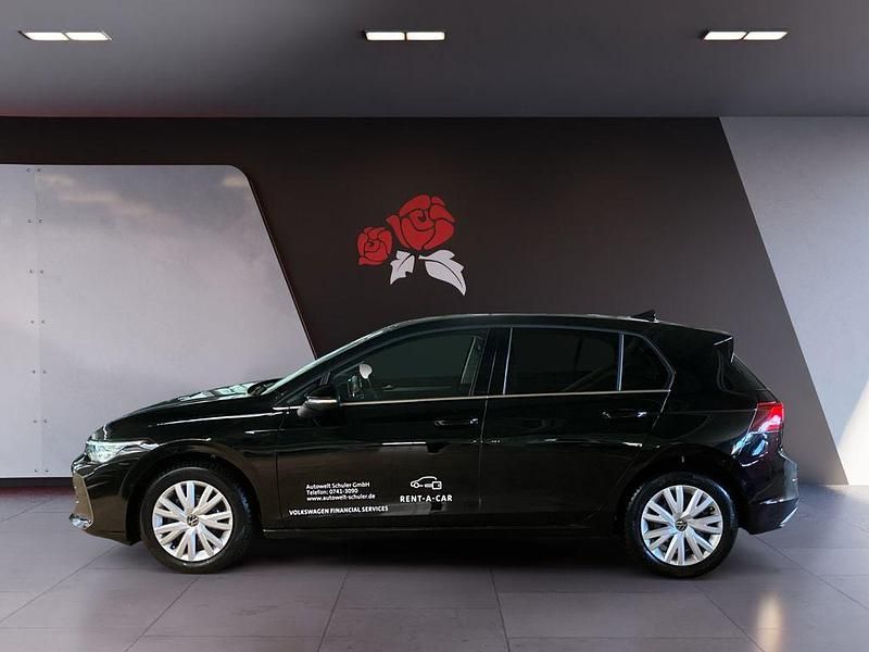 Gebraucht VW Golf VIII Style 150 PS (110 kW) 2024 Grenadillschwarz metallic Limousine