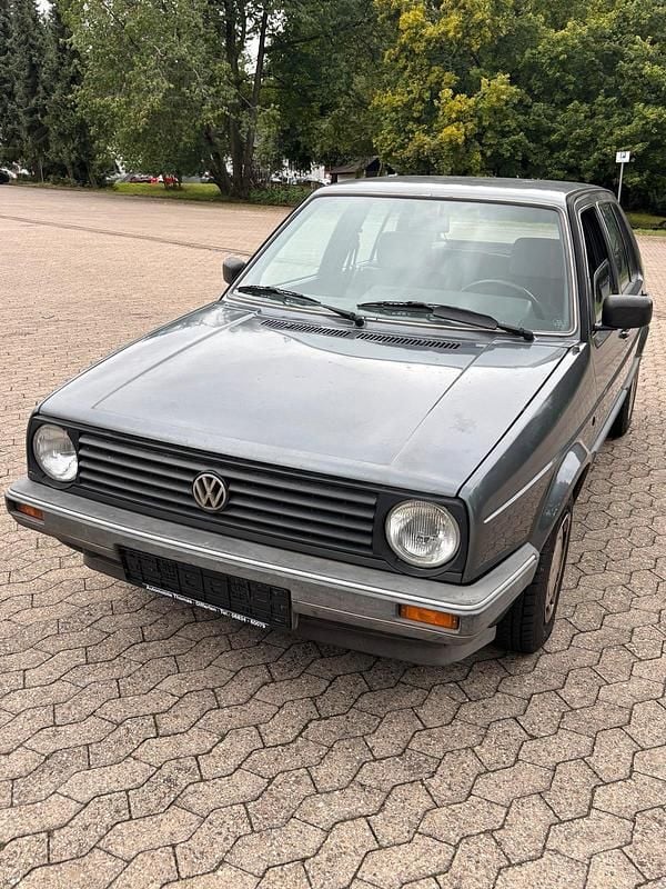 Grau Gebraucht 1988 VW Golf II Kleinwagen | 2.990 € - Bild 1/4