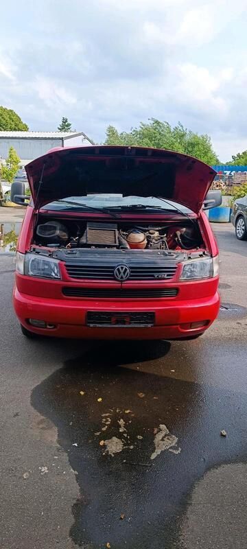 Rot Gebraucht 1998 VW T4 Van | 1.990 € - Bild 1/4