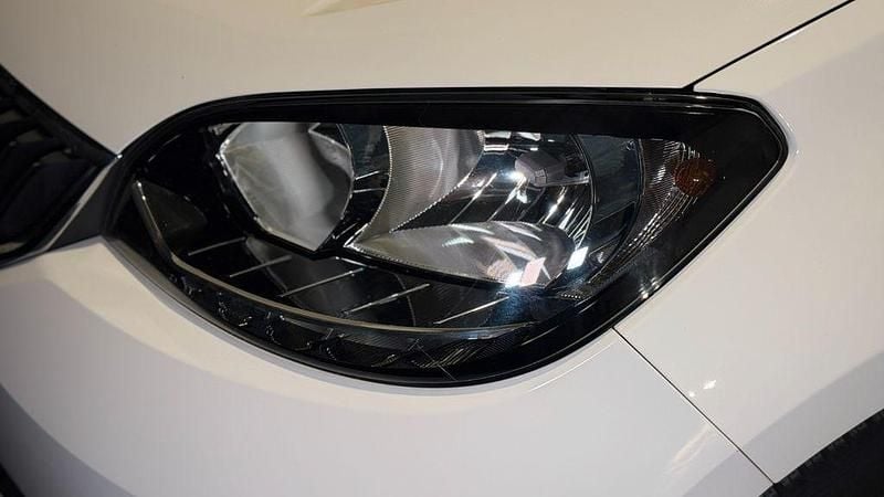 Gebraucht Skoda Citigo Active 60 PS (44 kW) 2017 Weiß Kleinwagen