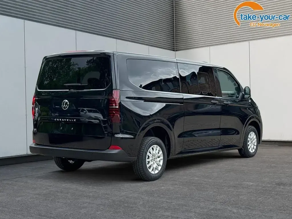 Uusi VW Caravelle 170 HP (125 kW) 2026 Musta Van