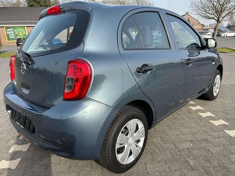 Gebraucht Nissan Micra Acenta 80 PS (58 kW) 2015 Grau metallic Kleinwagen