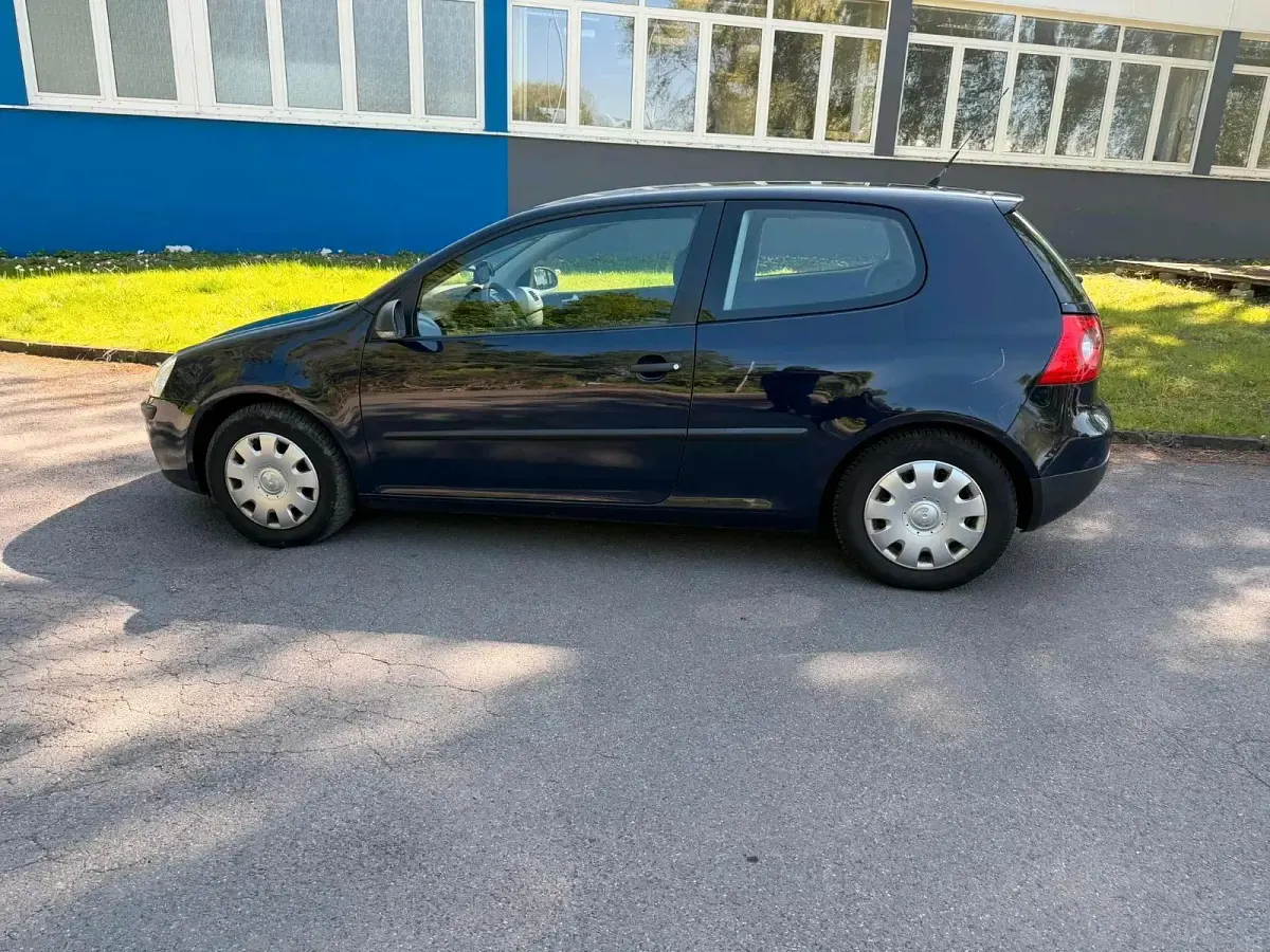 Gebraucht VW Golf V 75 PS (55 kW) 2008 Blau Kleinwagen