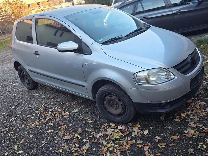 Gebraucht VW Fox 65 PS (47 kW) 2007 Silber Kleinwagen