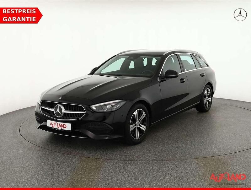 Schwarz Gebraucht 2024 Mercedes C200 Avantgarde Kombi | 33.990 € (Fairer Preis) - Bild 1/4
