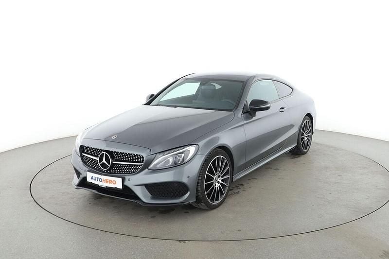 Gebraucht Mercedes C200 AMG line 184 PS (135 kW) 2017 Grau Coupé