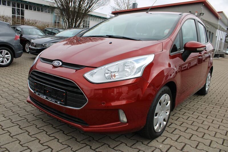 Rot Gebraucht 2016 Ford B-MAX Van / Kleinbus | 5.490 € (Superpreis) - Bild 1/4