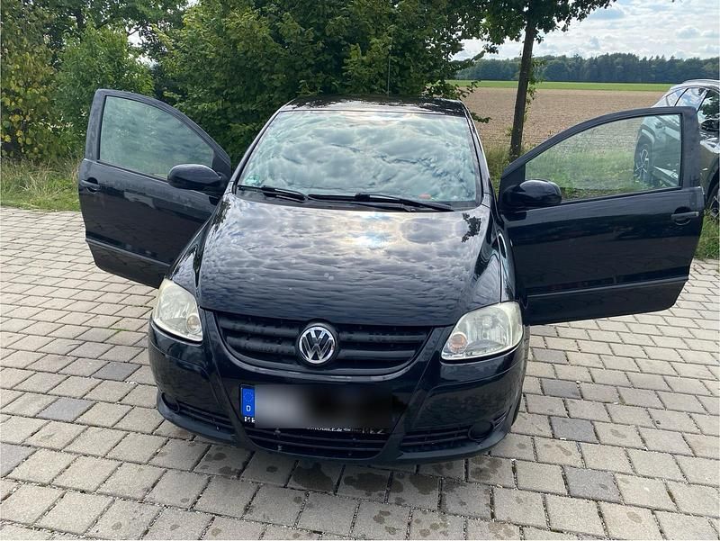 Schwarz Gebraucht 2009 VW Fox Kleinwagen | 2.050 € (Fairer Preis) - Bild 1/4
