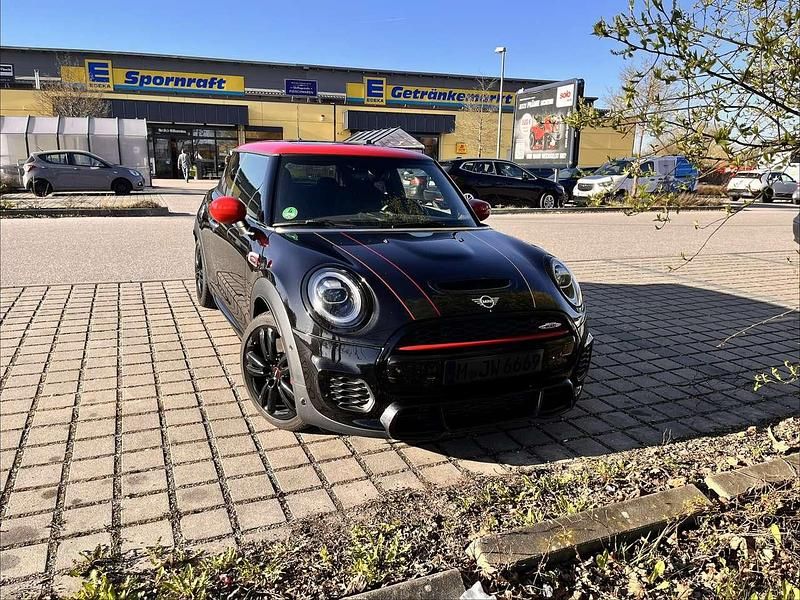 Gebraucht Mini John Cooper Works 231 PS (169 kW) 2020 Kleinwagen
