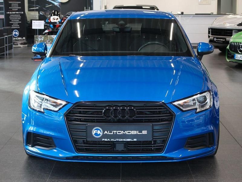 Gebraucht Audi A3 S-Line 150 PS (110 kW) 2019 Blau Limousine