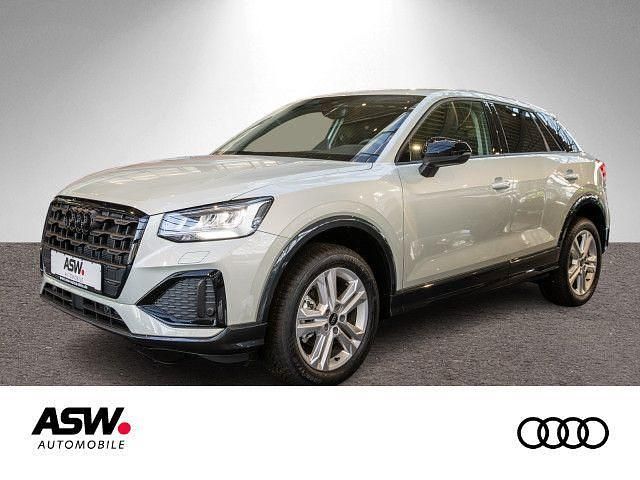 Tausilber metallic Neu 2025 Audi Q2 Advanced Plus SUV | 38.890 € (Teuer) - Bild 1/4