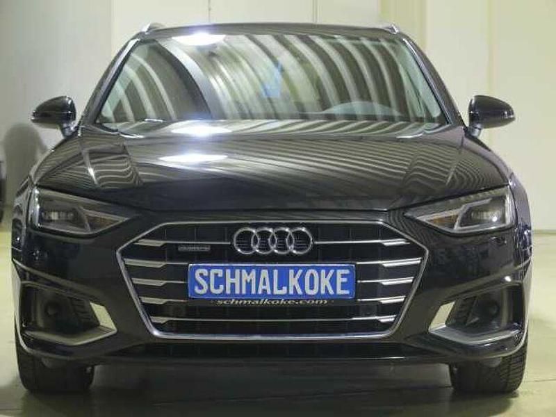 Gebraucht Audi A4 Advanced 204 PS (150 kW) 2023 Mythos black Kombi