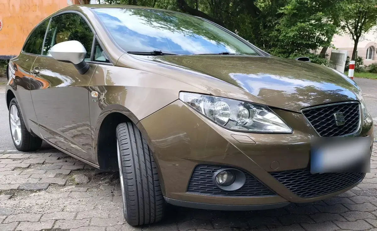 Gebraucht Seat Ibiza SC Sport 105 PS (77 kW) 2011 Braun Kleinwagen