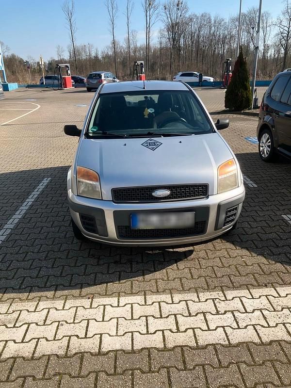 Gebraucht Ford Fusion 70 PS (51 kW) 2006 Silber Kleinwagen