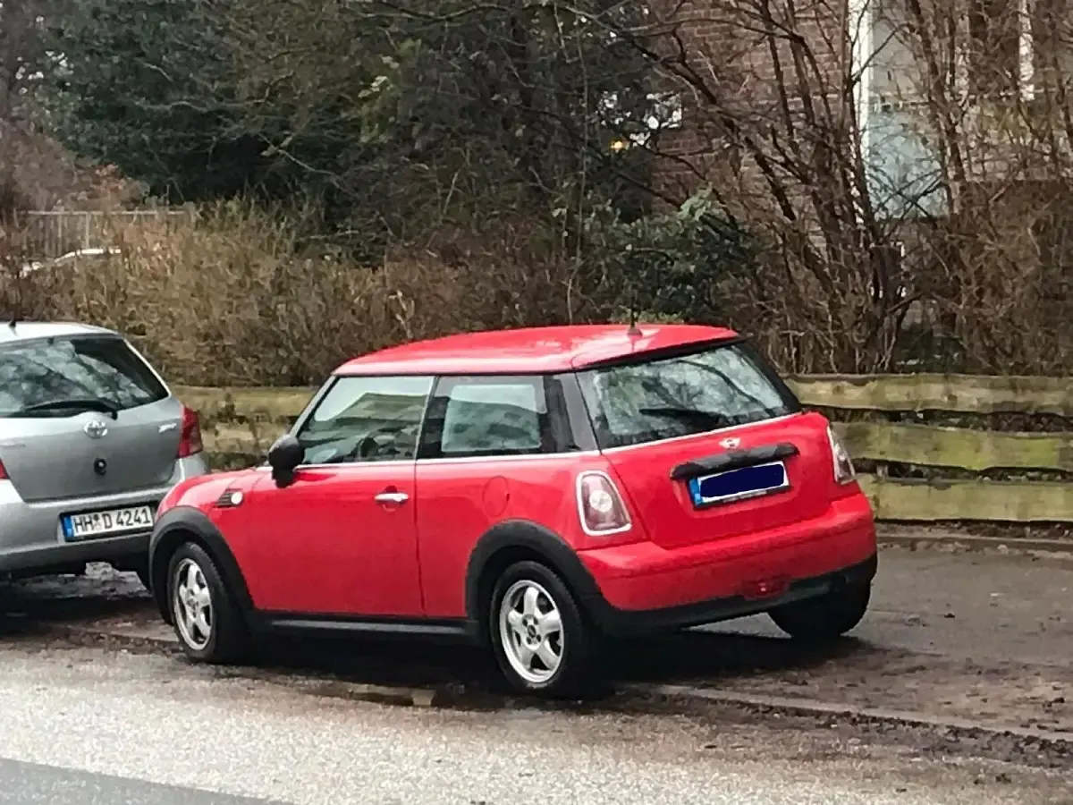 Gebraucht Mini Cooper 75 PS (55 kW) 2009 Rot Kleinwagen