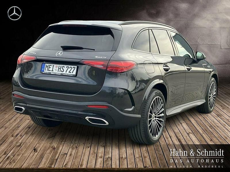 Gebraucht Mercedes GLC220 AMG 197 PS (144 kW) 2026 Lack graphitgrau SUV