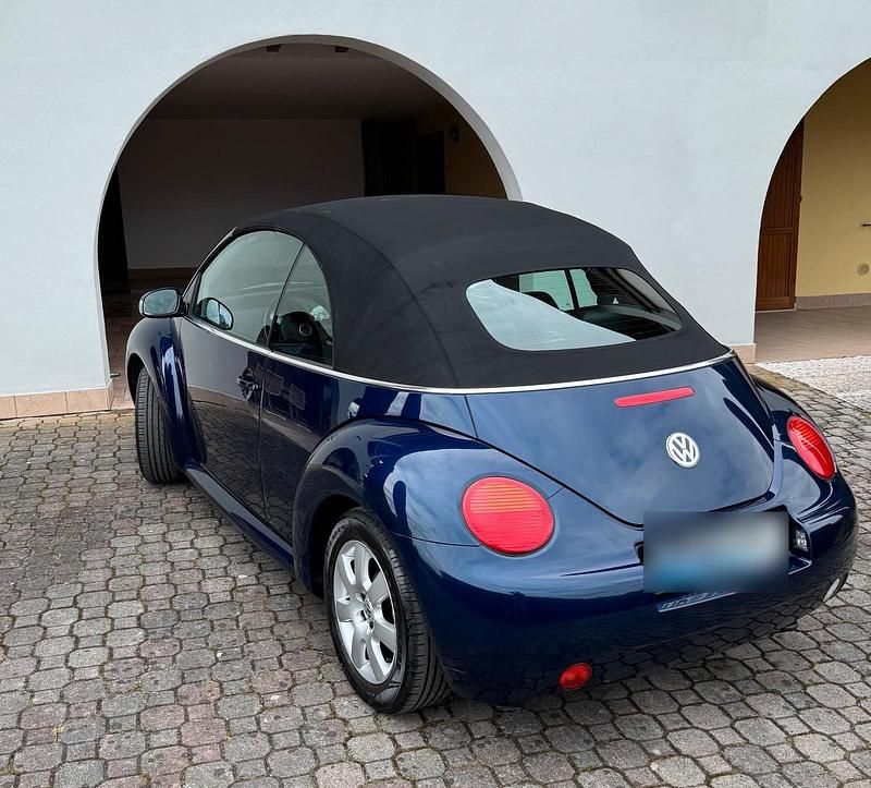Gebraucht VW New Beetle 116 PS (85 kW) 2003 Blau Kleinwagen