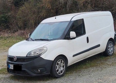 Gebraucht Fiat Doblò Lounge 101 PS (74 kW) 2017 Weiß Van / Kleinbus