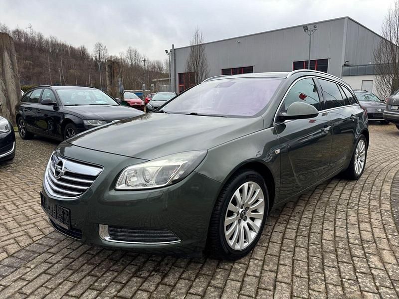 Gebraucht Opel Insignia Cosmo 140 PS (102 kW) 2009 Grün Kombi