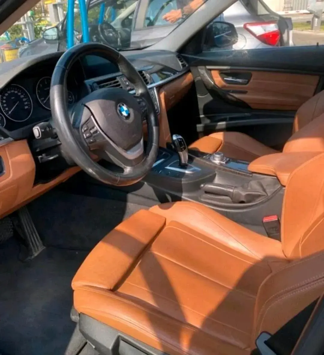 Gebraucht BMW 320 Luxury Line 184 PS (135 kW) 2015 Andere farben Kombi