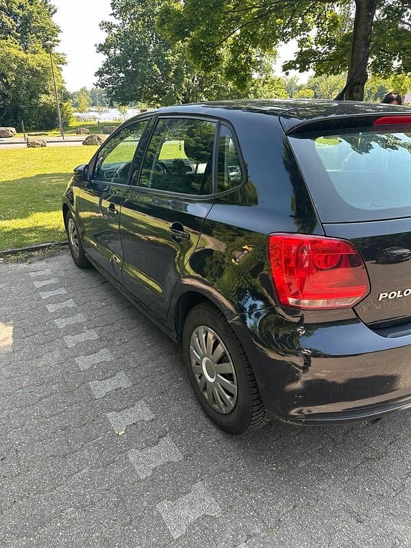 Gebraucht VW Polo 85 PS (62 kW) 2010 Schwarz Limousine