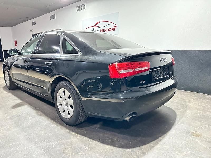 Gebraucht Audi A6 Comfort 180 PS (132 kW) 2012 Schwarz Limousine