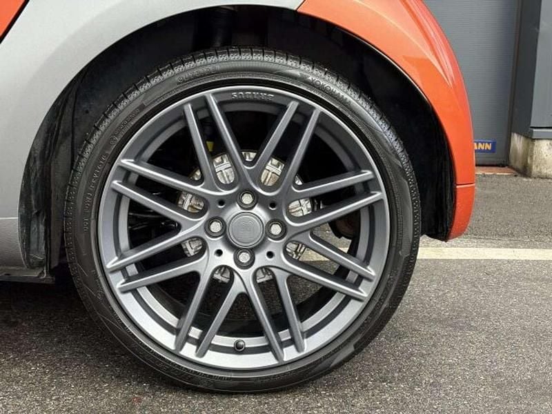 Gebraucht Smart ForTwo Cabrio Brabus 90 PS (66 kW) 2019 Orange Cabrio