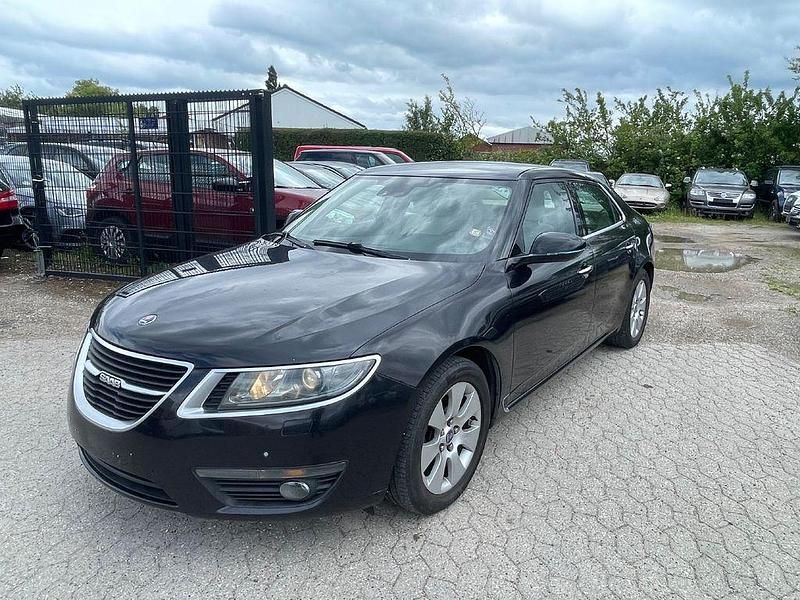 Schwarz Gebraucht 2010 Saab 9-5 Limousine | 3.200 € - Bild 1/4