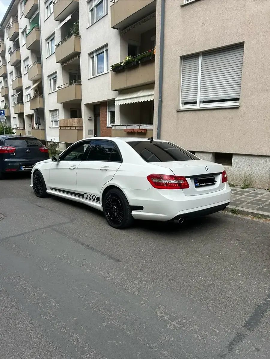 Brugt Mercedes E350 272 HK (200 kW) 2011 Hvid Sedan