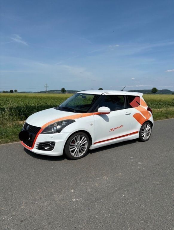 Weiß Gebraucht 2012 Suzuki Swift Sport Limousine | 5.499 € (Guter Preis) - Bild 1/4