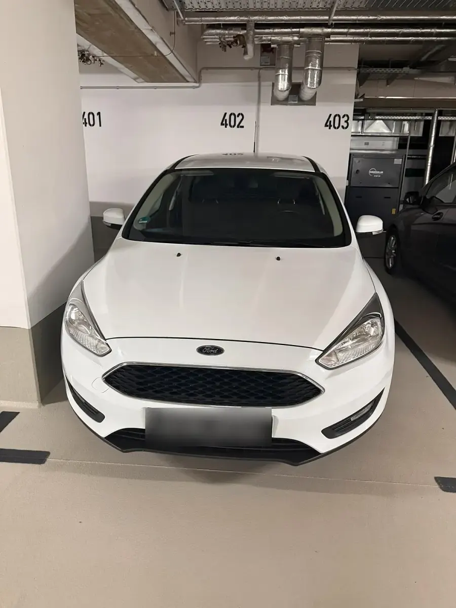 Usata Ford Focus 120 CV (88 kW) 2015 Bianco Station wagon