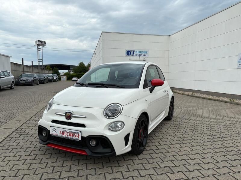 Weiss Gebraucht 2018 Abarth 595 Pista Kleinwagen | 15.500 € (Fairer Preis) - Bild 1/4