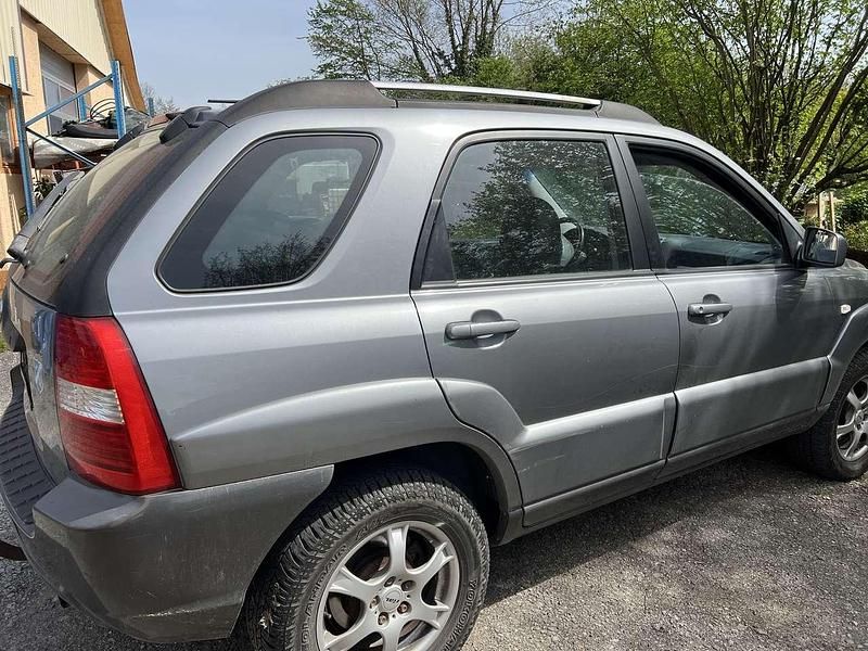 Grau Gebraucht 2005 Kia Sportage EX SUV | 2.470 € (Fairer Preis) - Bild 1/4