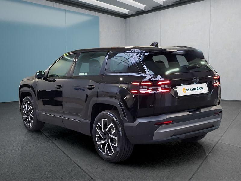 Neu Jeep Compass Altitude 156 kW (213 PS) 2026 Schwarz SUV