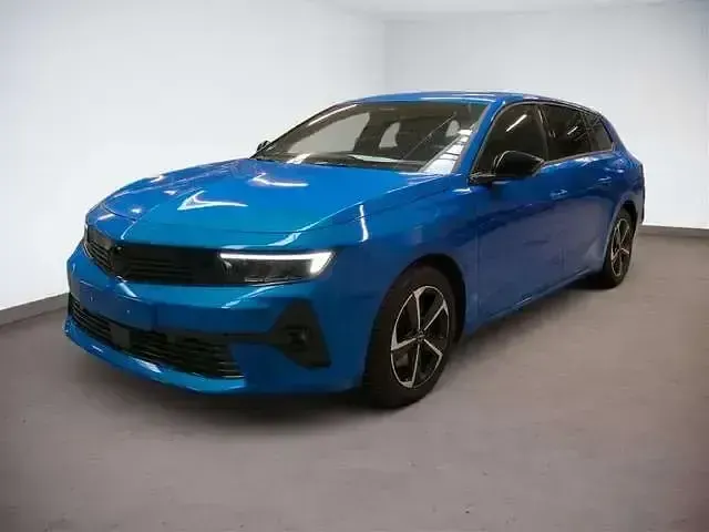 Gebraucht Opel Astra 131 PS (96 kW) 2024 Blau Kleinwagen