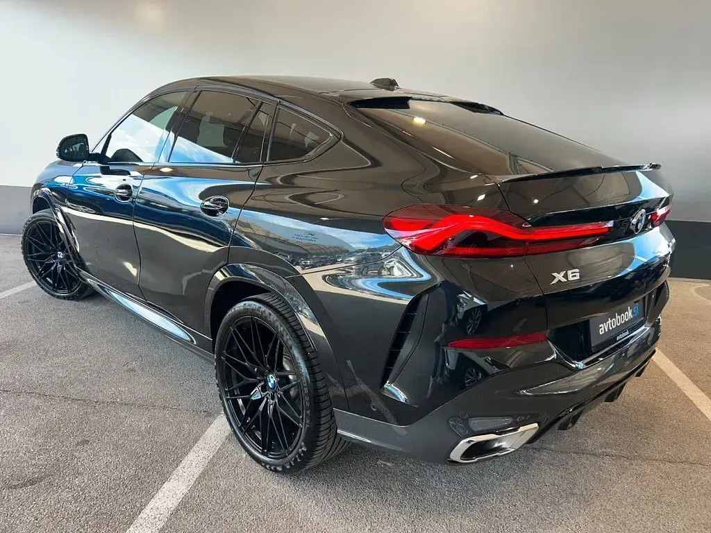 Gebraucht BMW X6 M Sport 286 PS (210 kW) 2024 Schwarz SUV