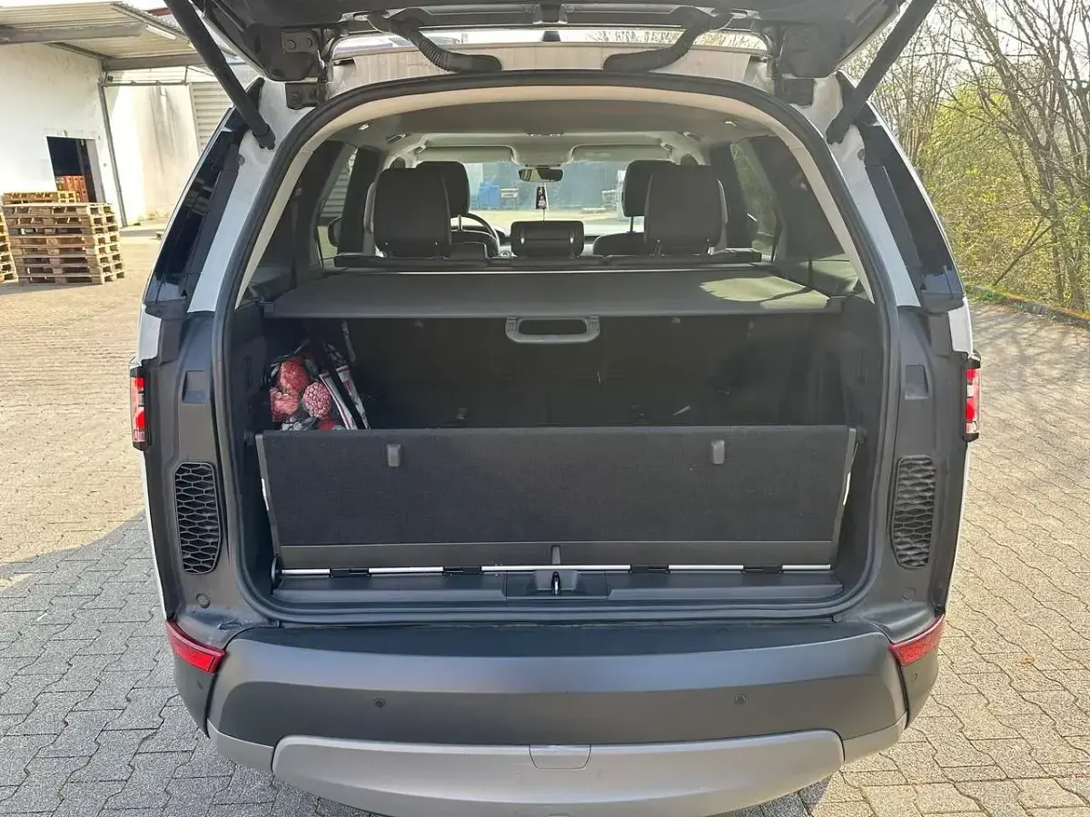 Gebraucht Land Rover Discovery HSE 241 PS (177 kW) 2018 Weiß SUV