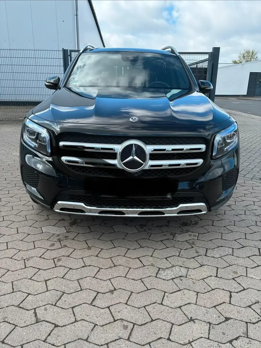 Gebraucht Mercedes GLB220 190 PS (139 kW) 2020 Schwarz SUV